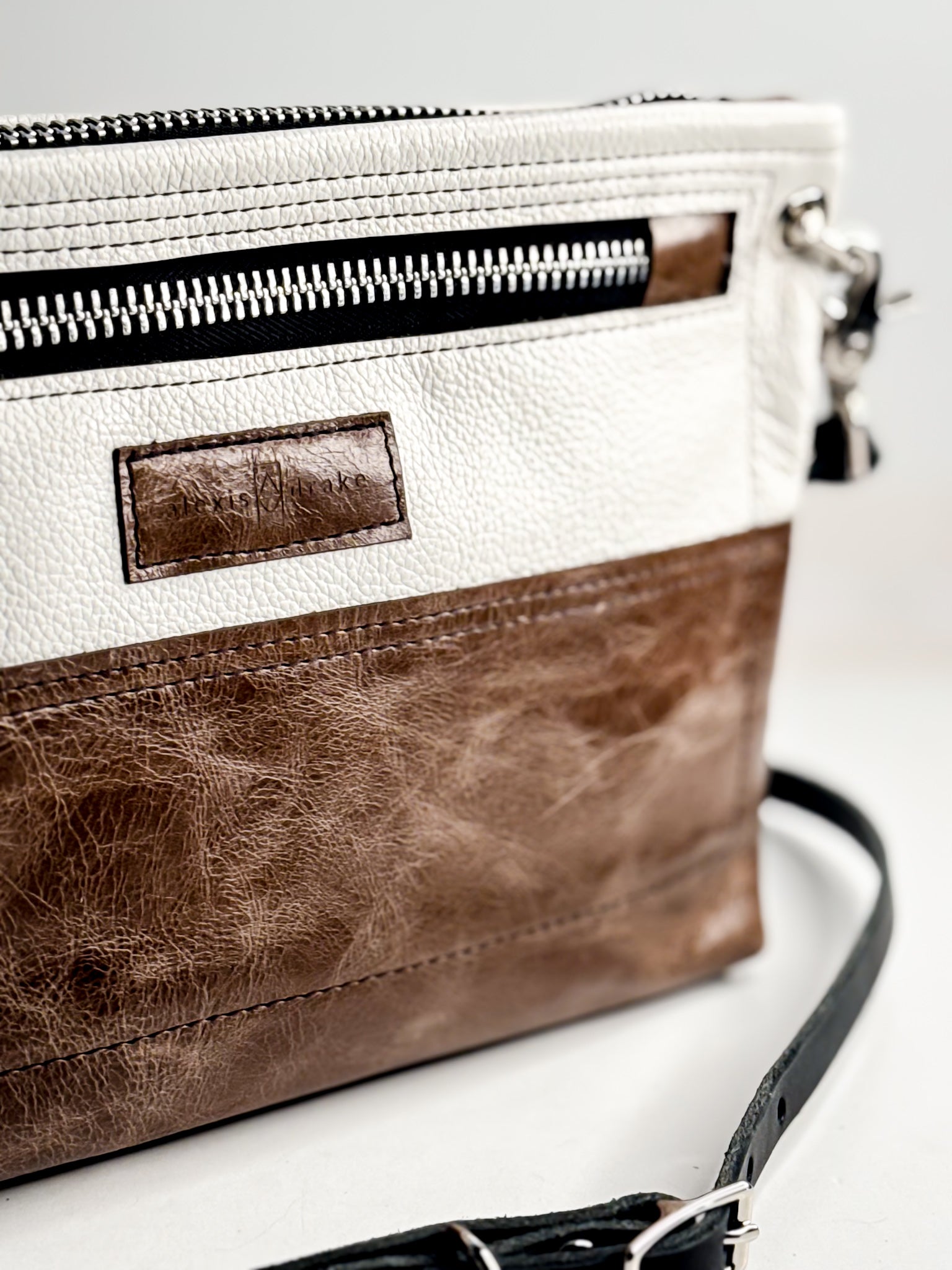 Blank Canvas Collection | Sophie Crossbody | Gallery White + Clay