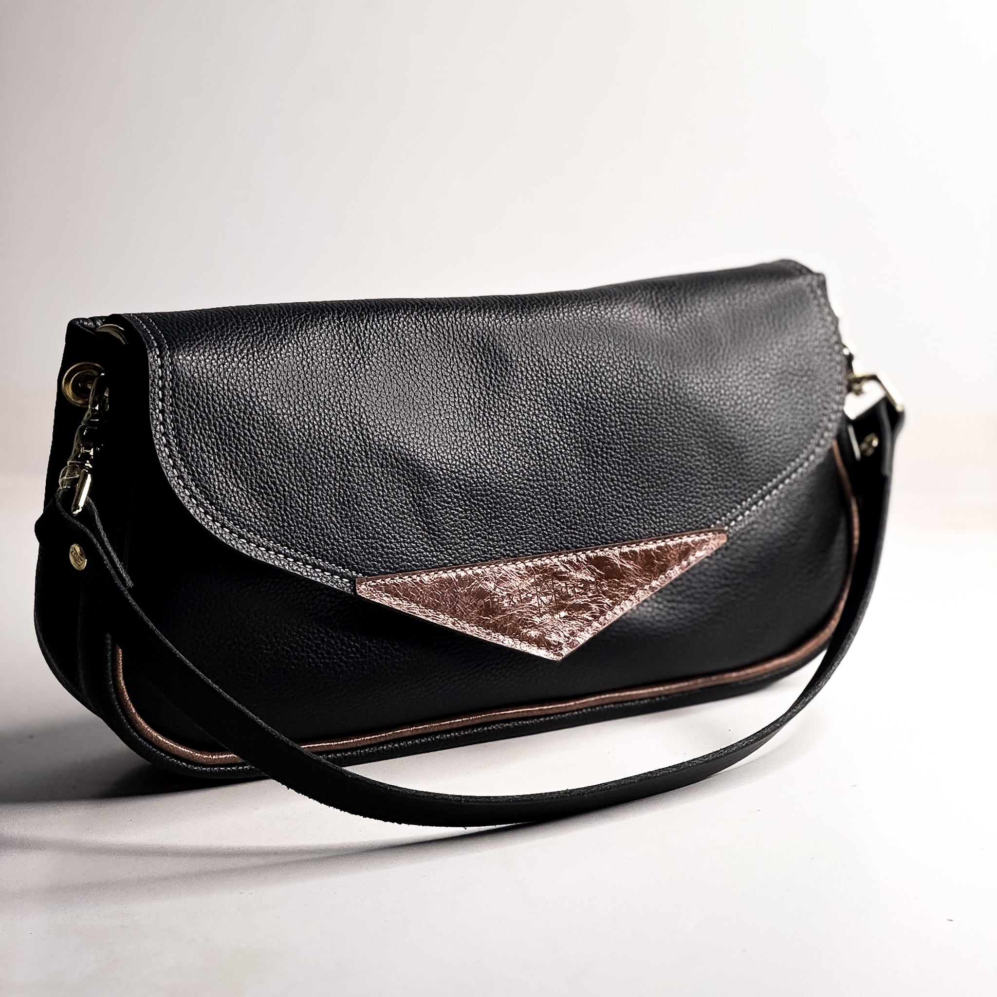 Blank Canvas Collection | Adri Shoulder Tote | Pebble Ink