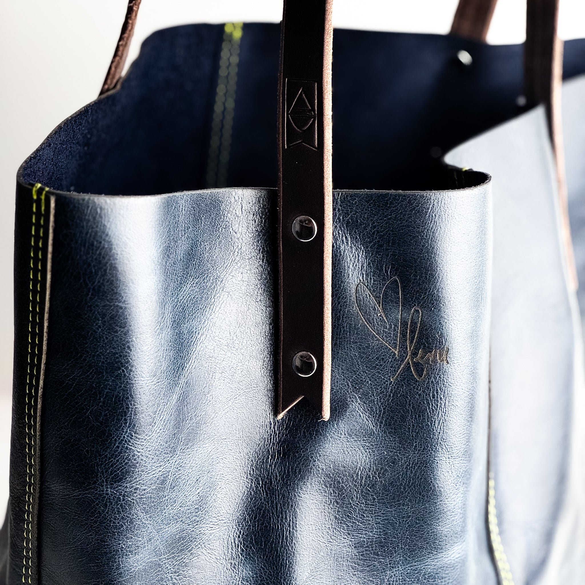 Love Tote Collection | Market Tote | Navy