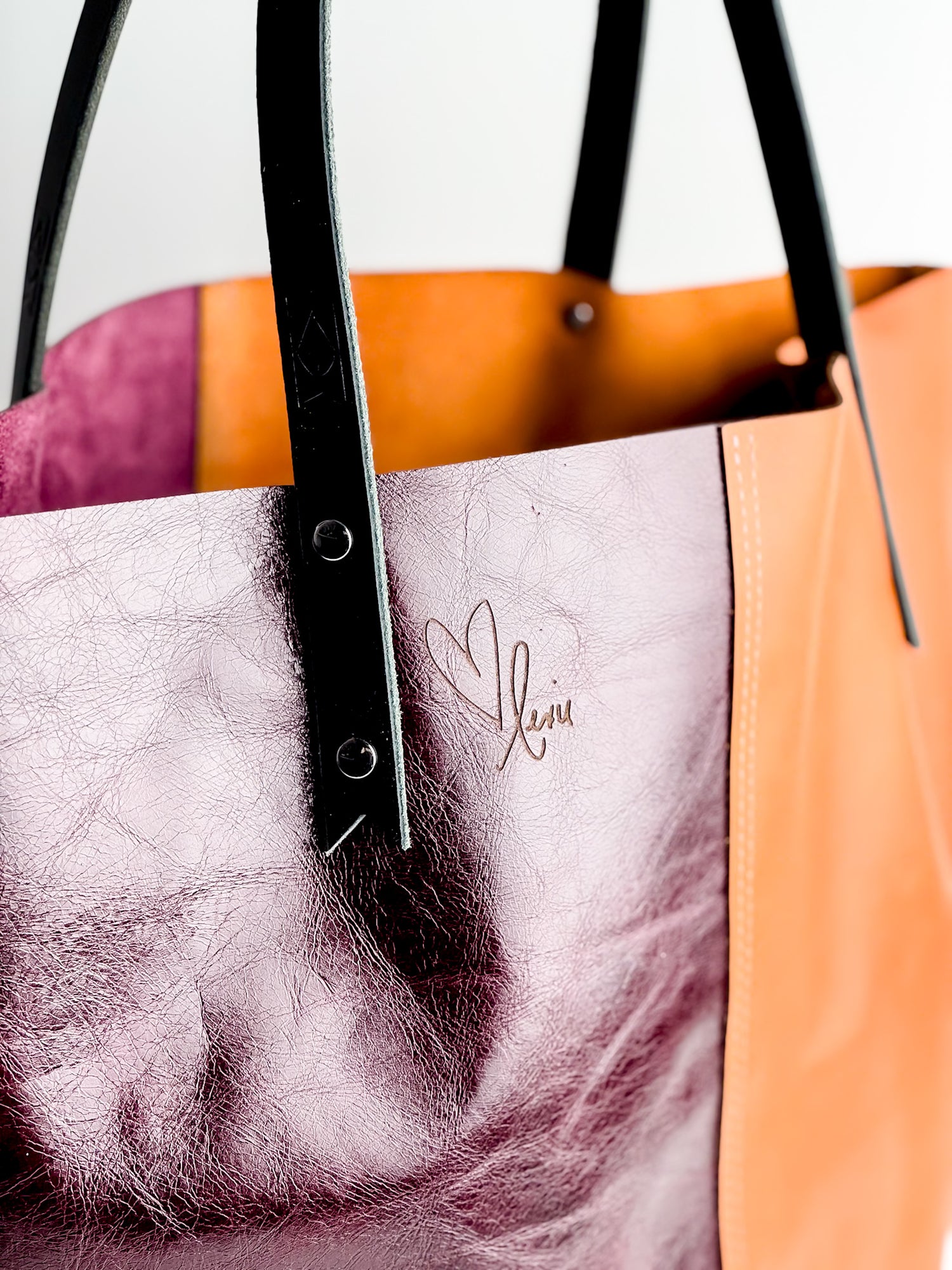 Love Tote Collection | Market Tote | Apricot + Plum