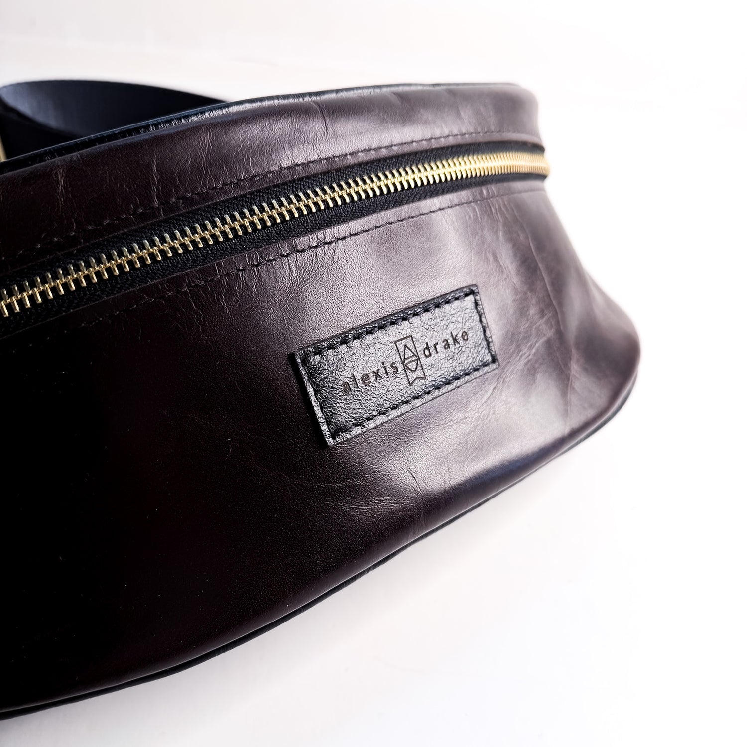 Everyday Collection | Louie Fanny Crossbody | Rocky