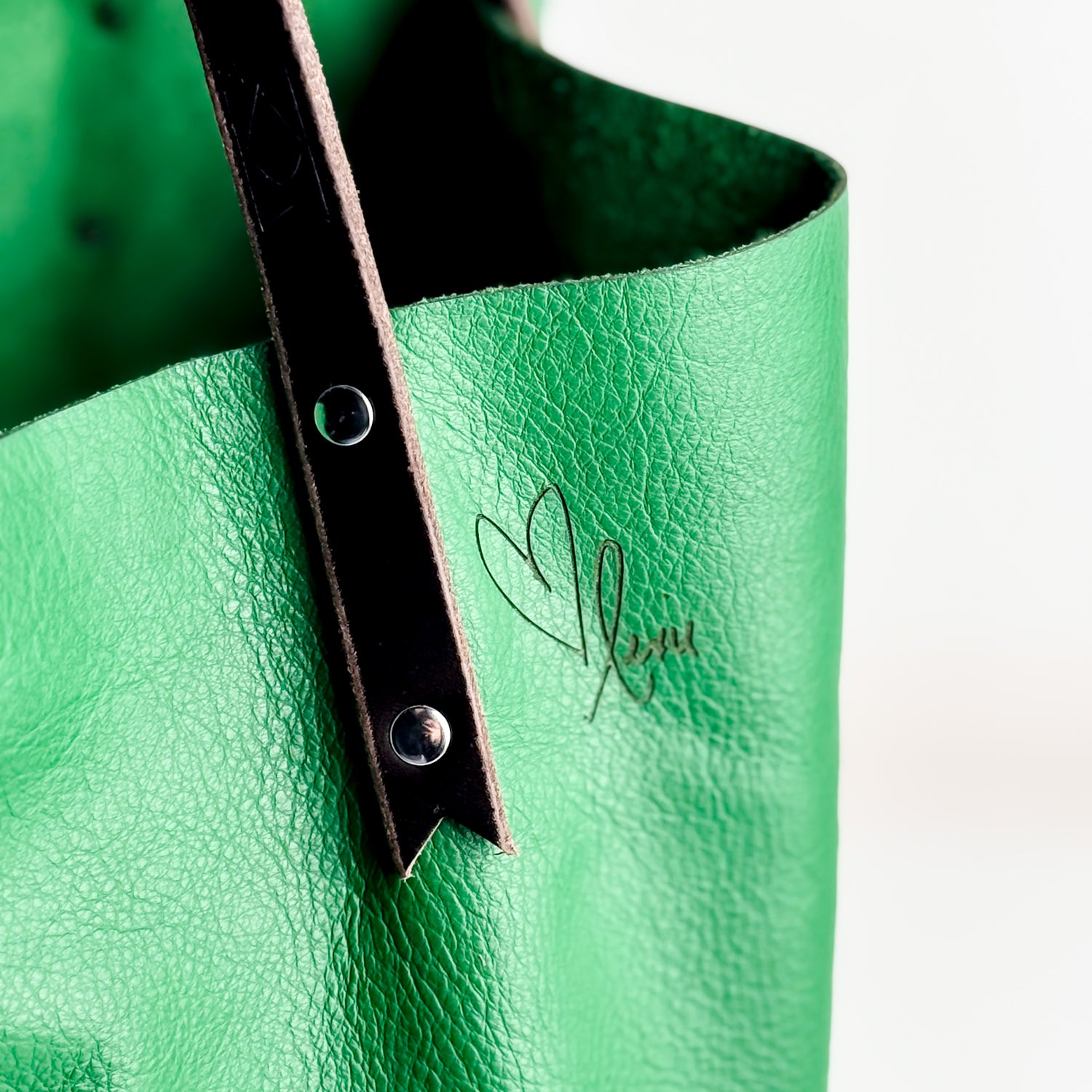 Polished Prep Collection | Market Tote | Boxwood Green