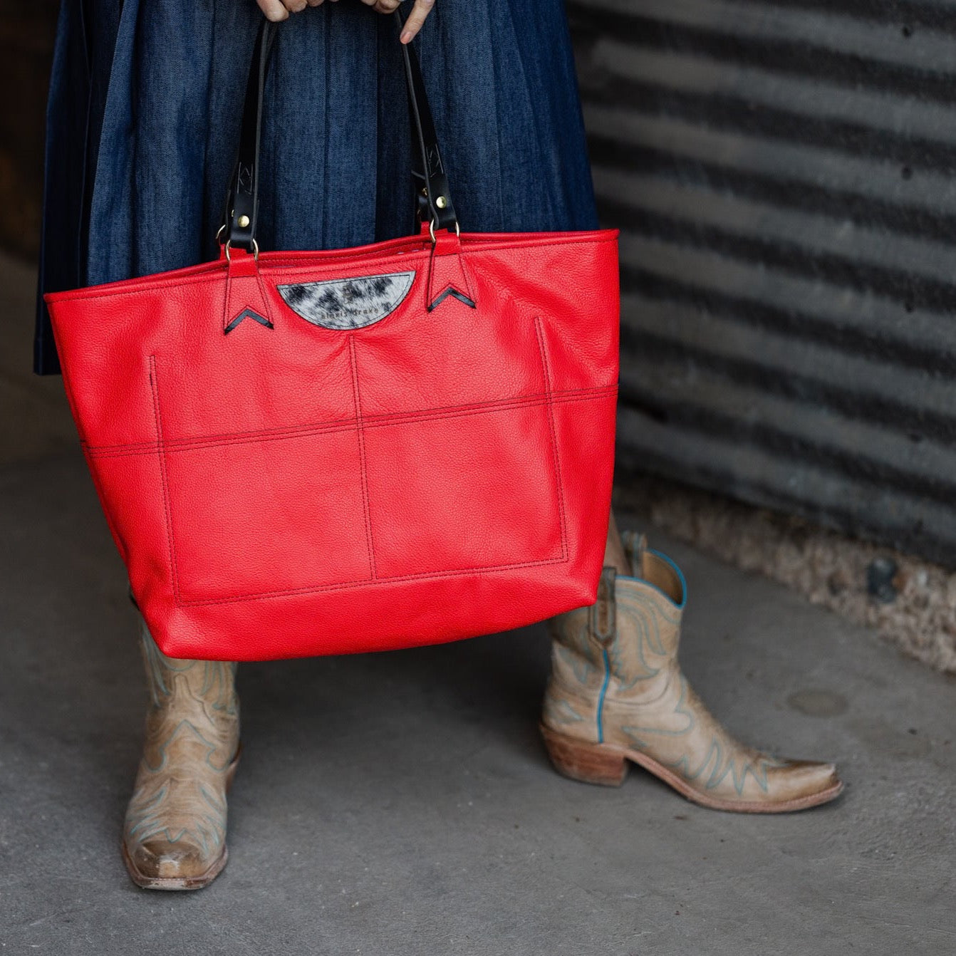 Rodeo Collection | Charlotte Shoulder Tote | Scarlet