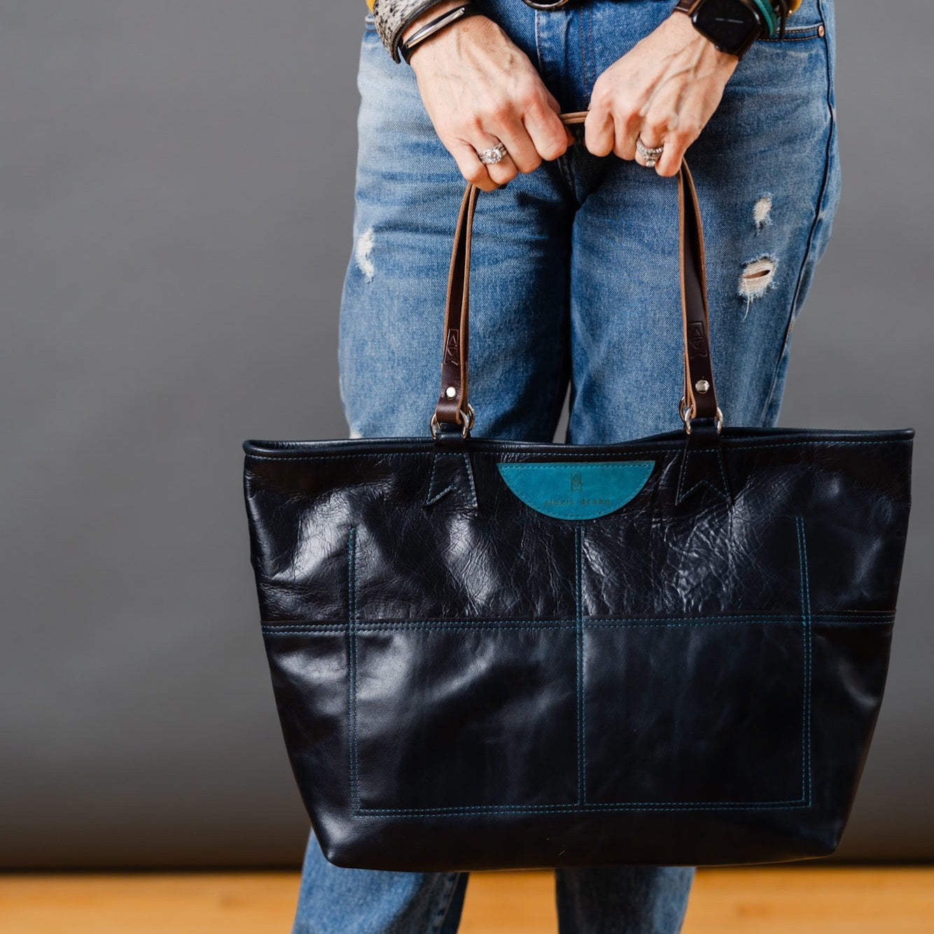 Everyday Collection | Charlotte Shoulder Tote | Navy