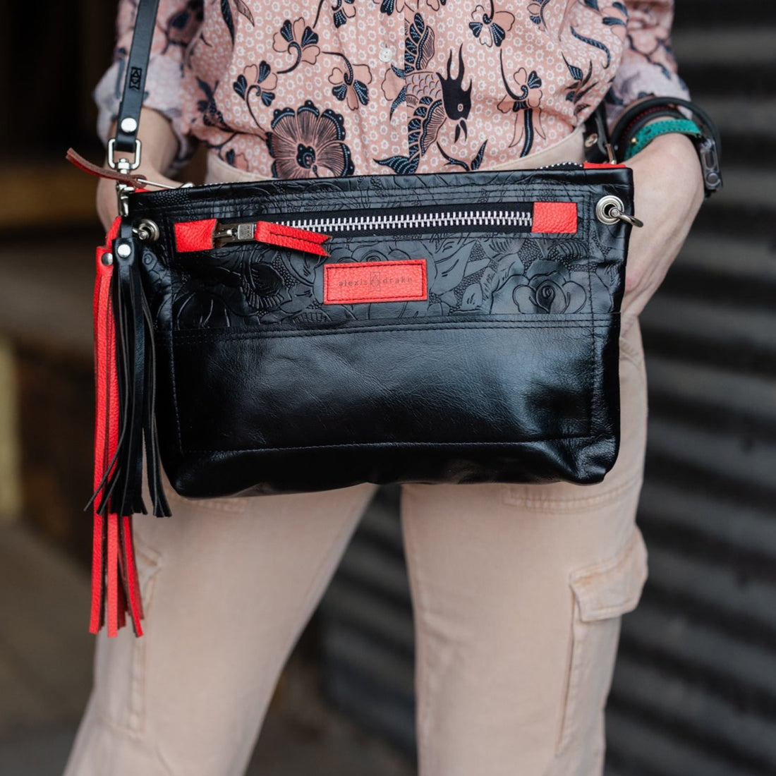 Rodeo Collection | Sophie Crossbody | Black Rose