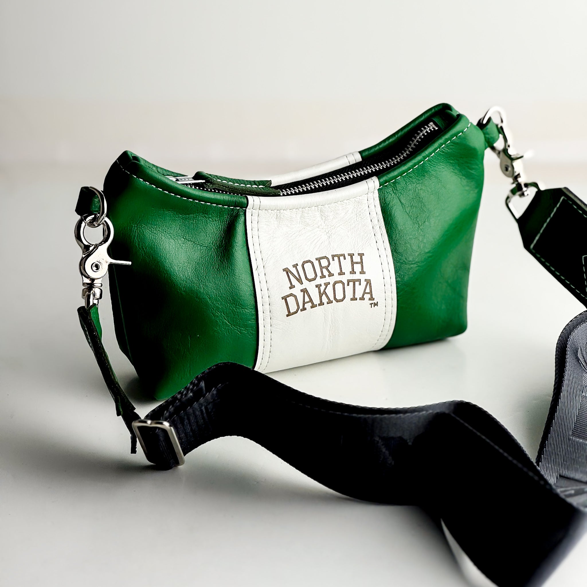University of North Dakota | Penelope Crossbody | Kelly Green + White