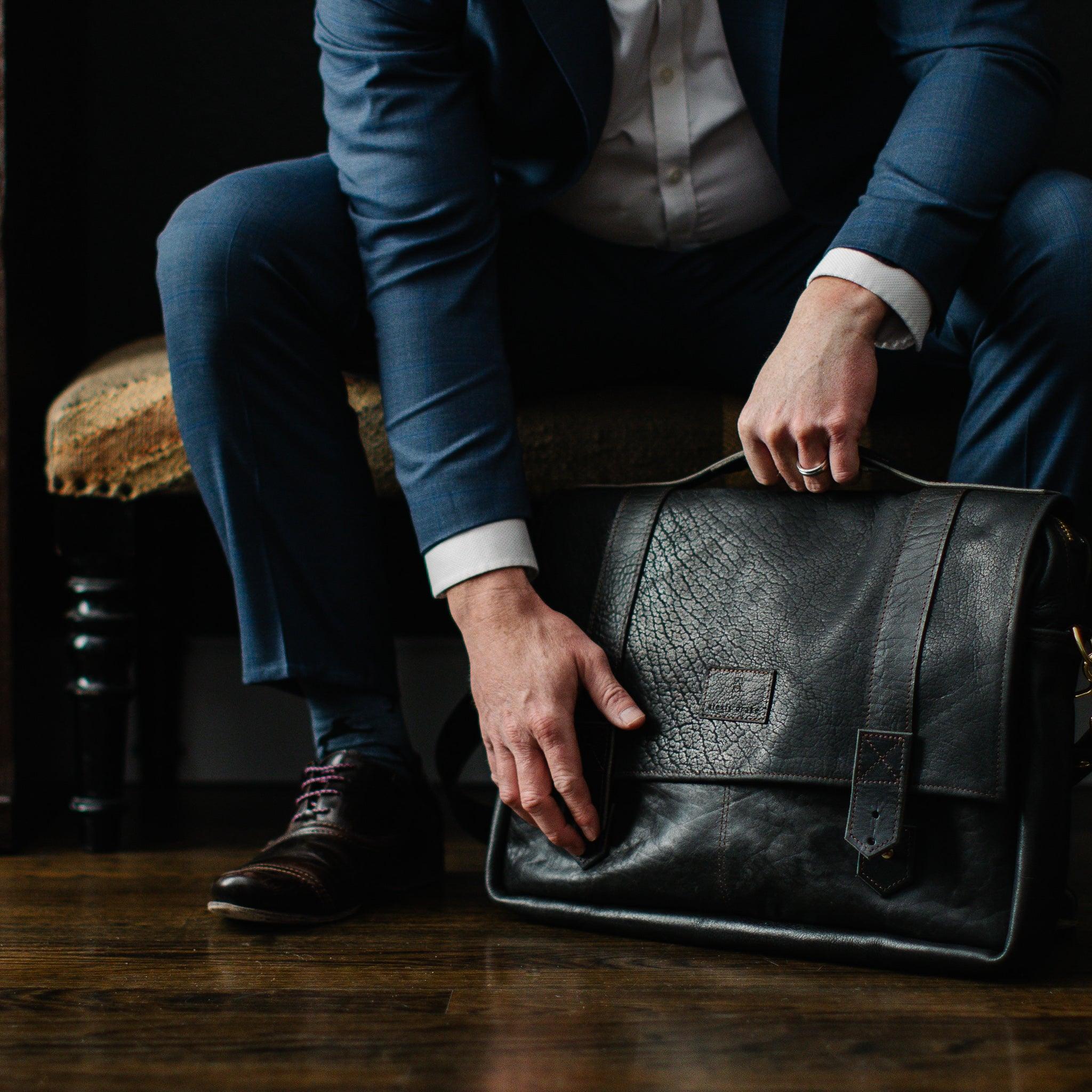 Formal shop messenger bag